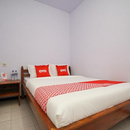 Oyo 2120 Pieter Homestay Bromo Probolinggo Zewnętrze zdjęcie