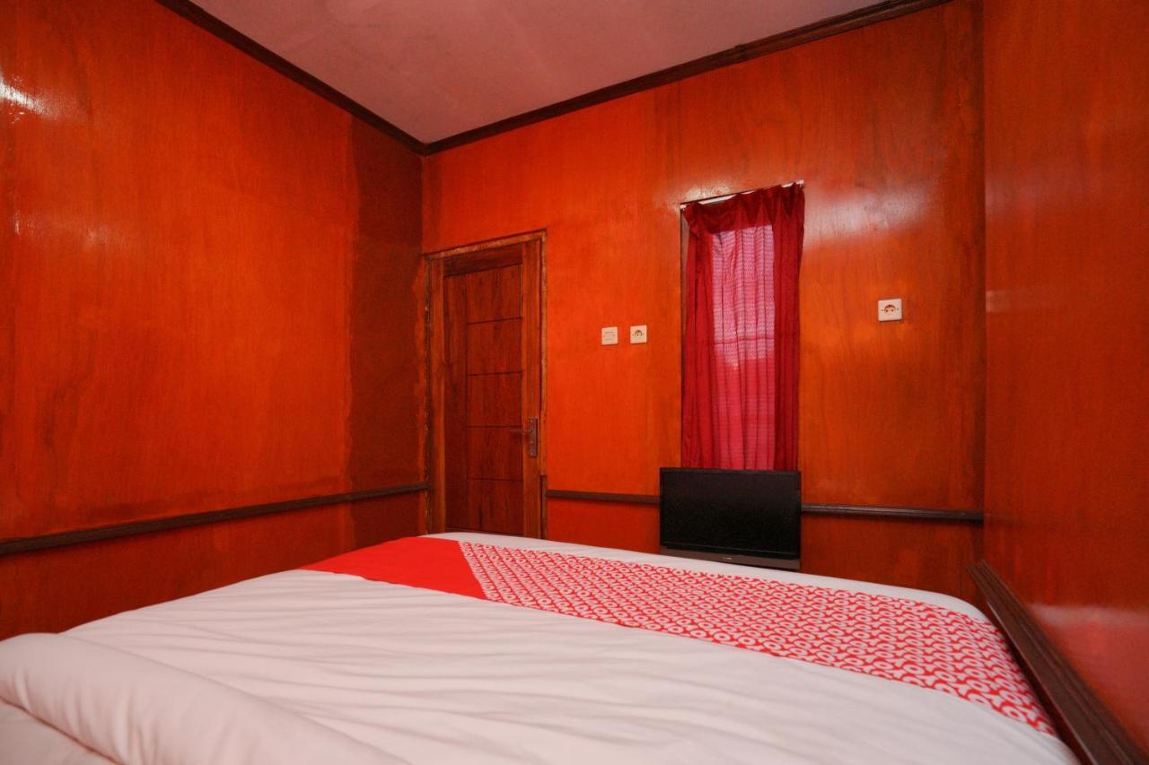 Oyo 2120 Pieter Homestay Bromo Probolinggo Zewnętrze zdjęcie